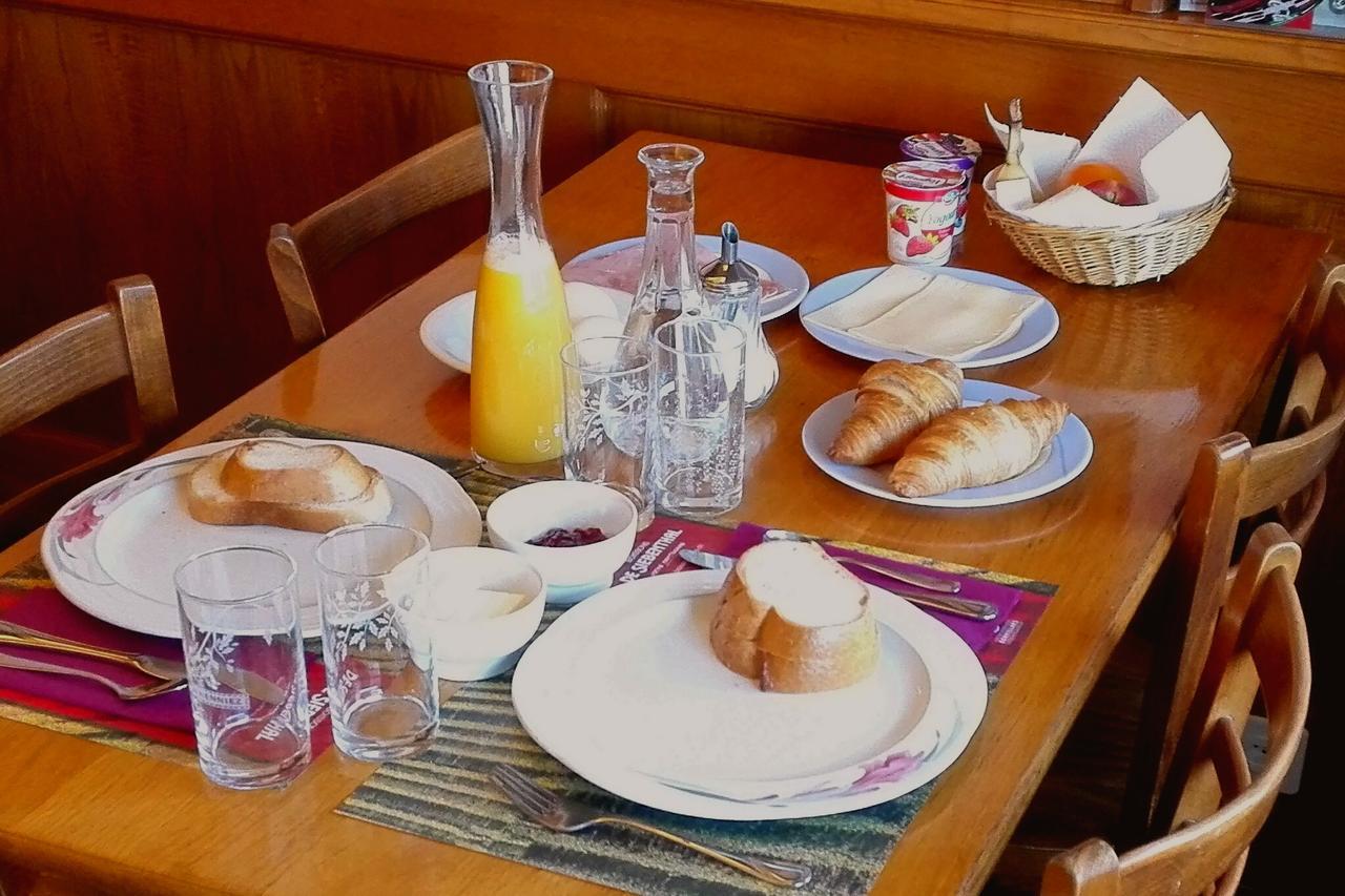 Hotel De L'Ours فاوتيبوف المظهر الخارجي الصورة